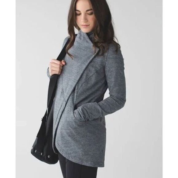 Lululemon That's a
Wrap Jacket Grey Size 6 - Picture 7 of 8